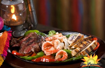 steak, shrimp and chicken plate at La Pirilla