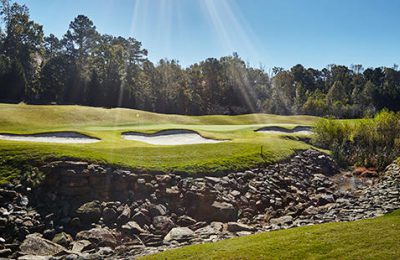 Hole 1 green at The Manor Golf Club