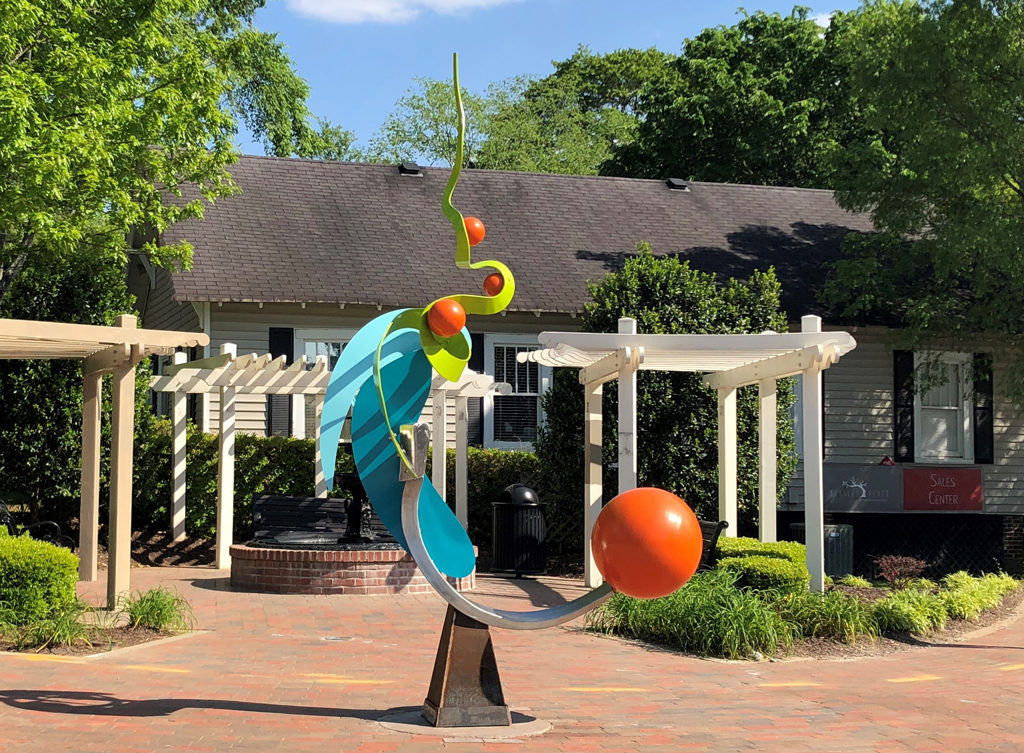 Twist and Shout Sculpture