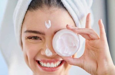 Beauty Bar facial
