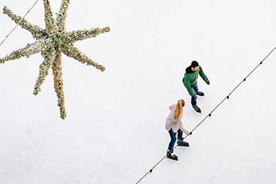 couple ice skating